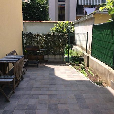 קולוניו מונצזה Appartamento Piccola Perla מראה חיצוני תמונה