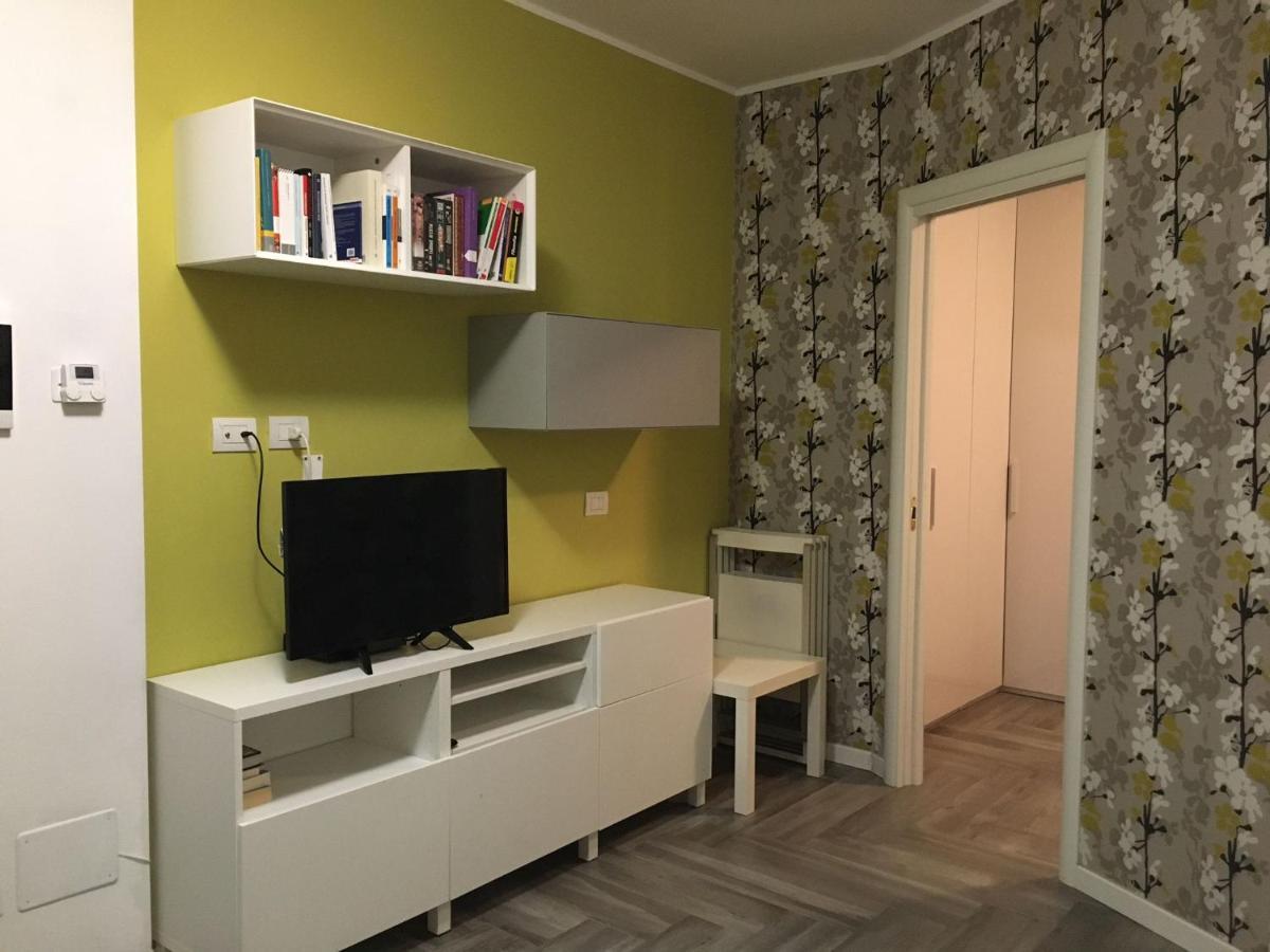 קולוניו מונצזה Appartamento Piccola Perla מראה חיצוני תמונה
